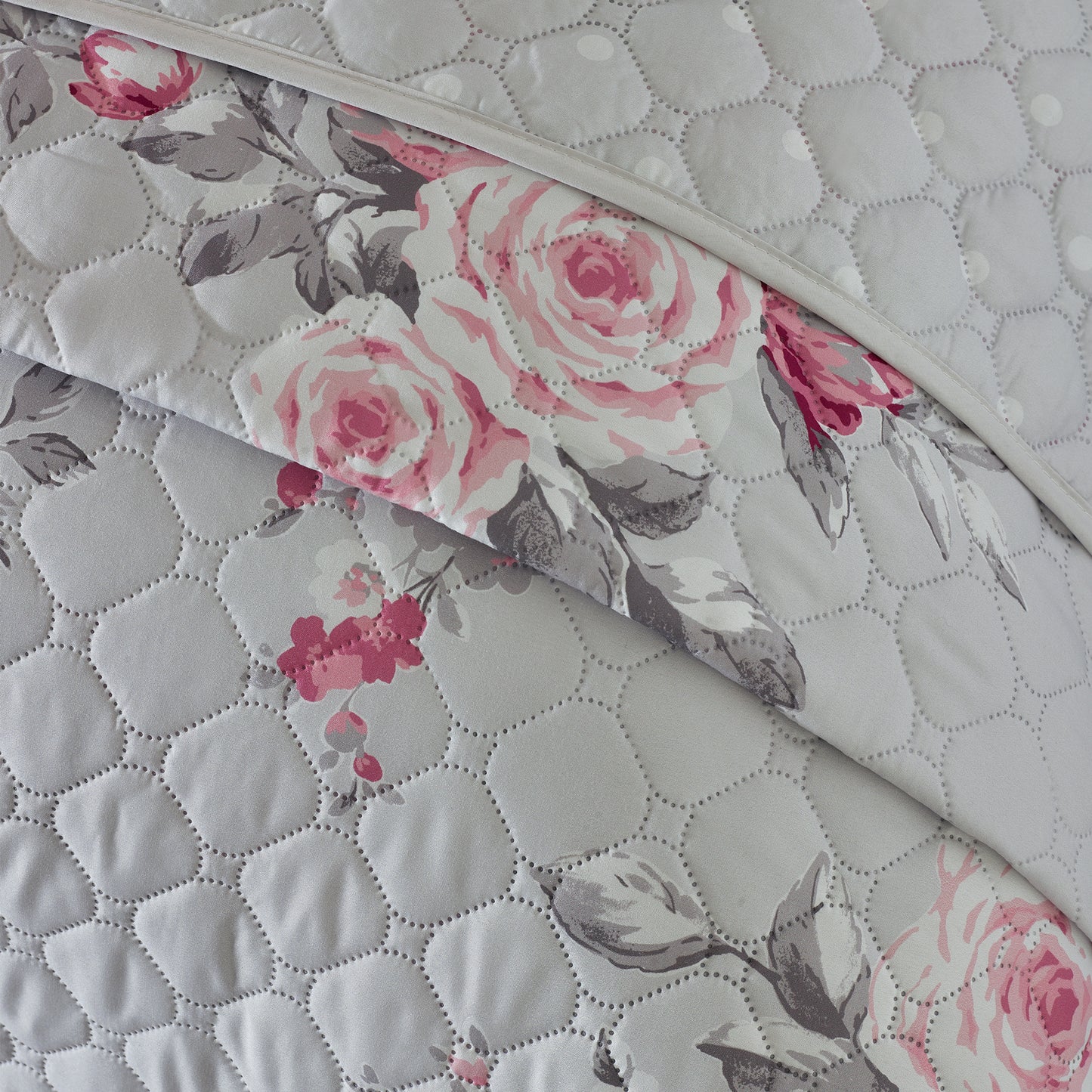 Catherine Lansfield Canterbury Bedspread - Grey