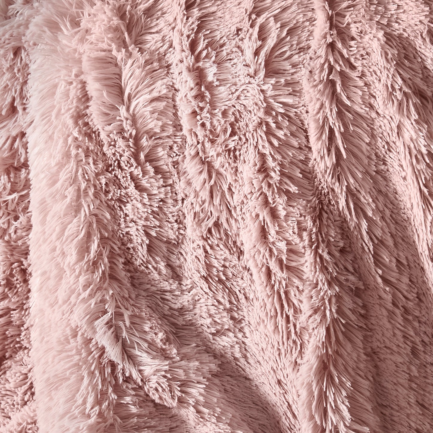 Catherine Lansfield Cuddly Throw - Blush