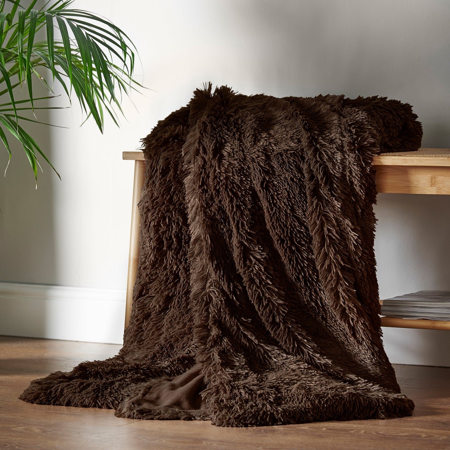 Catherine Lansfield Cuddly Throw - Chocolate