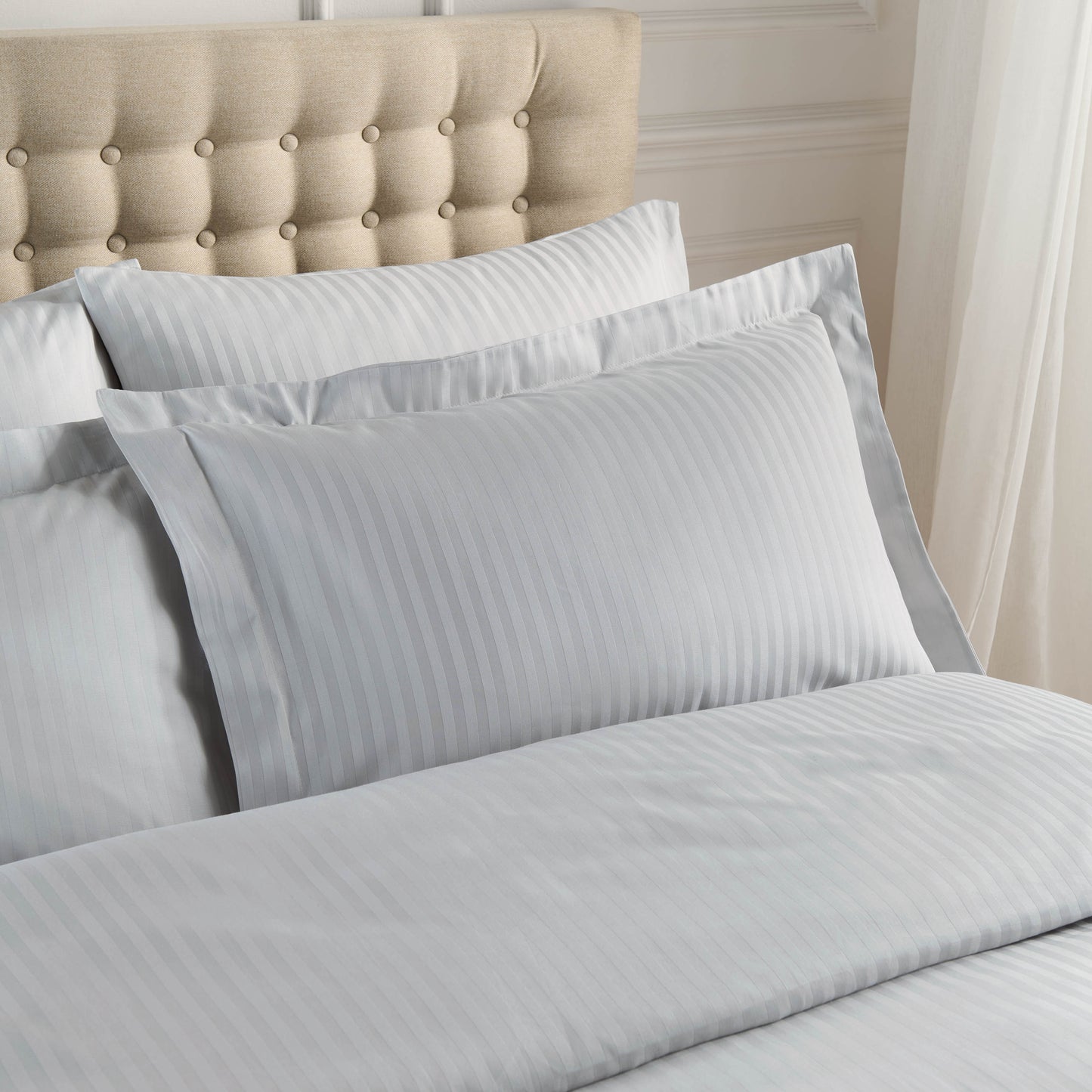 Catherine Lansfield 300TC Satin Stripe Fitted Sheet - Grey