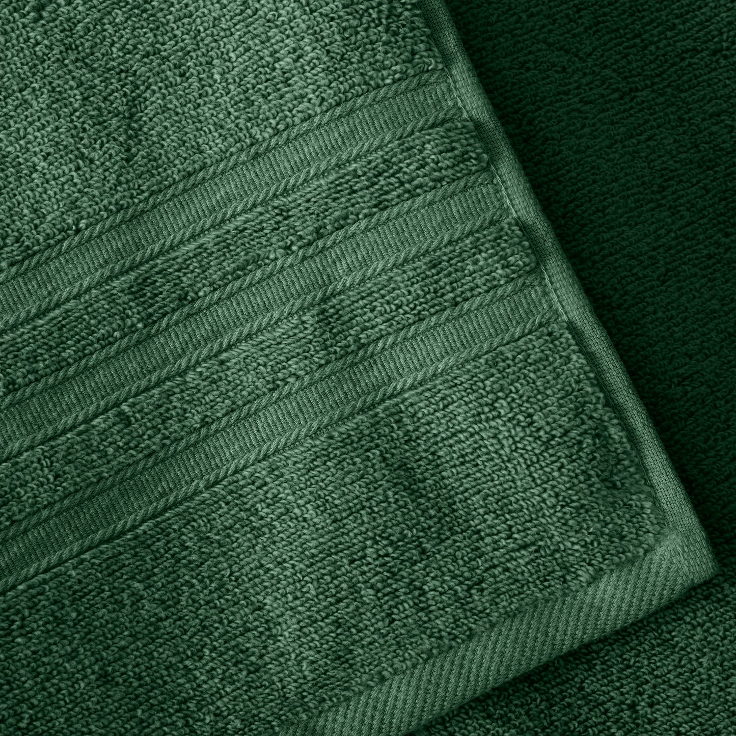 Catherine Lansfield Zero Twist Bath Towels - Dark Green