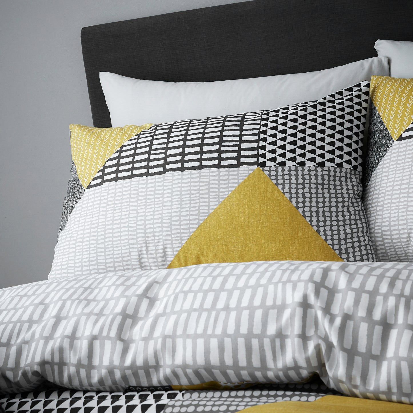 Catherine Lansfield Larsson Geo Duvet Cover Set - Ochre