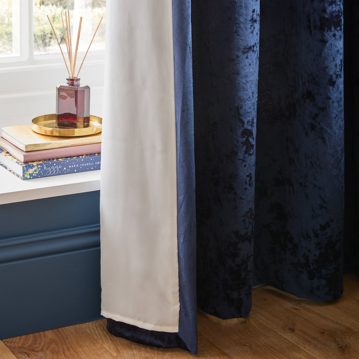 Catherine Lansfield Crushed Velvet Eyelet Curtains - Navy