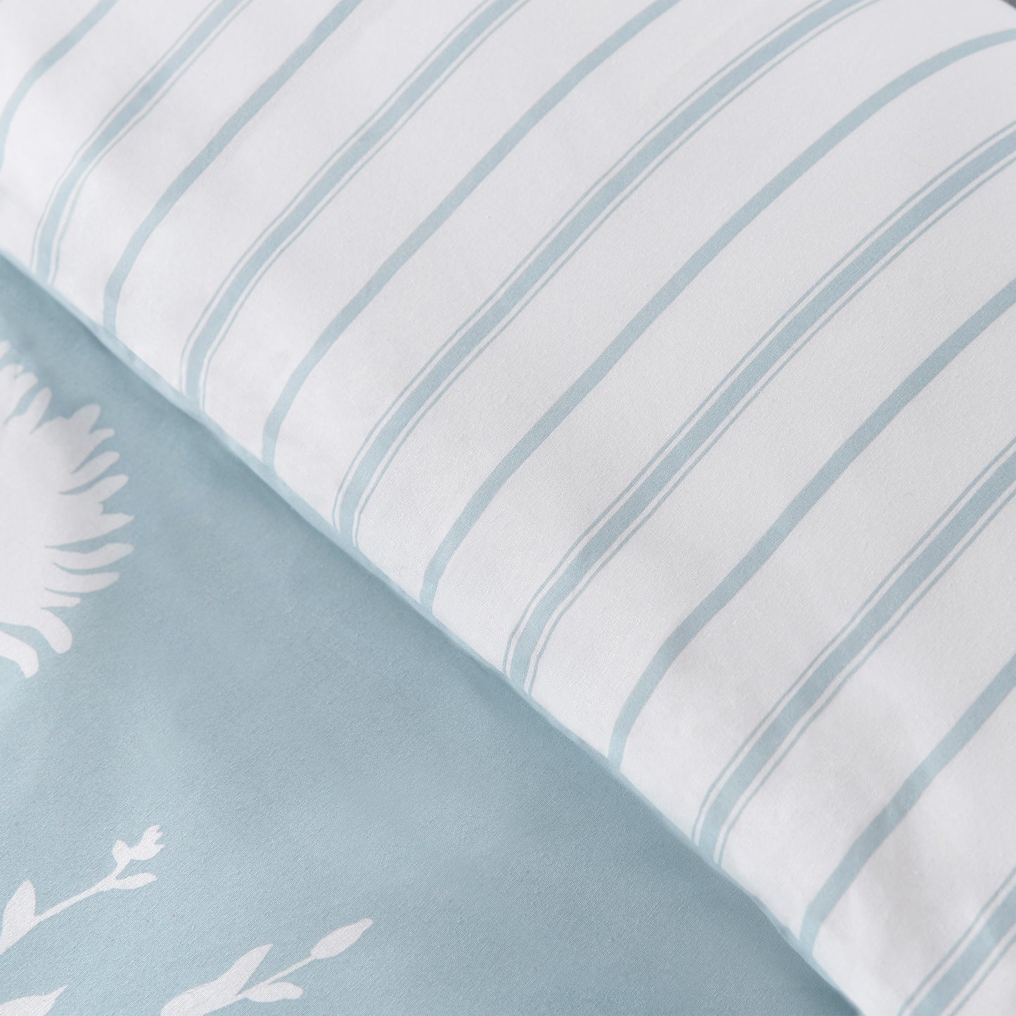 Catherine Lansfield Meadowsweet Floral Duvet Cover Set - Blue