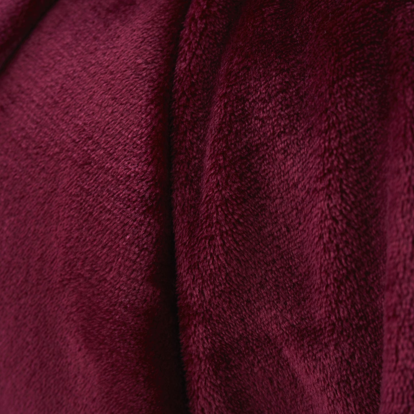 Catherine Lansfield Raschel Velvet Touch Throw - Red
