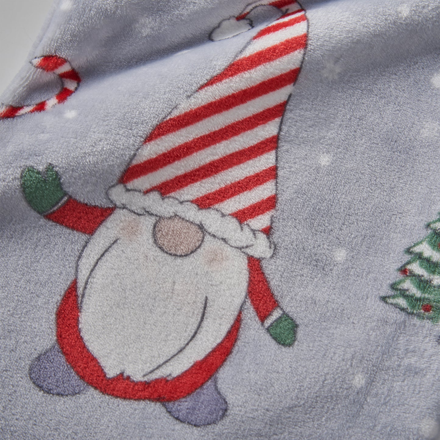 Catherine Lansfield Christmas Festive Gnomes Throw - Red/Grey