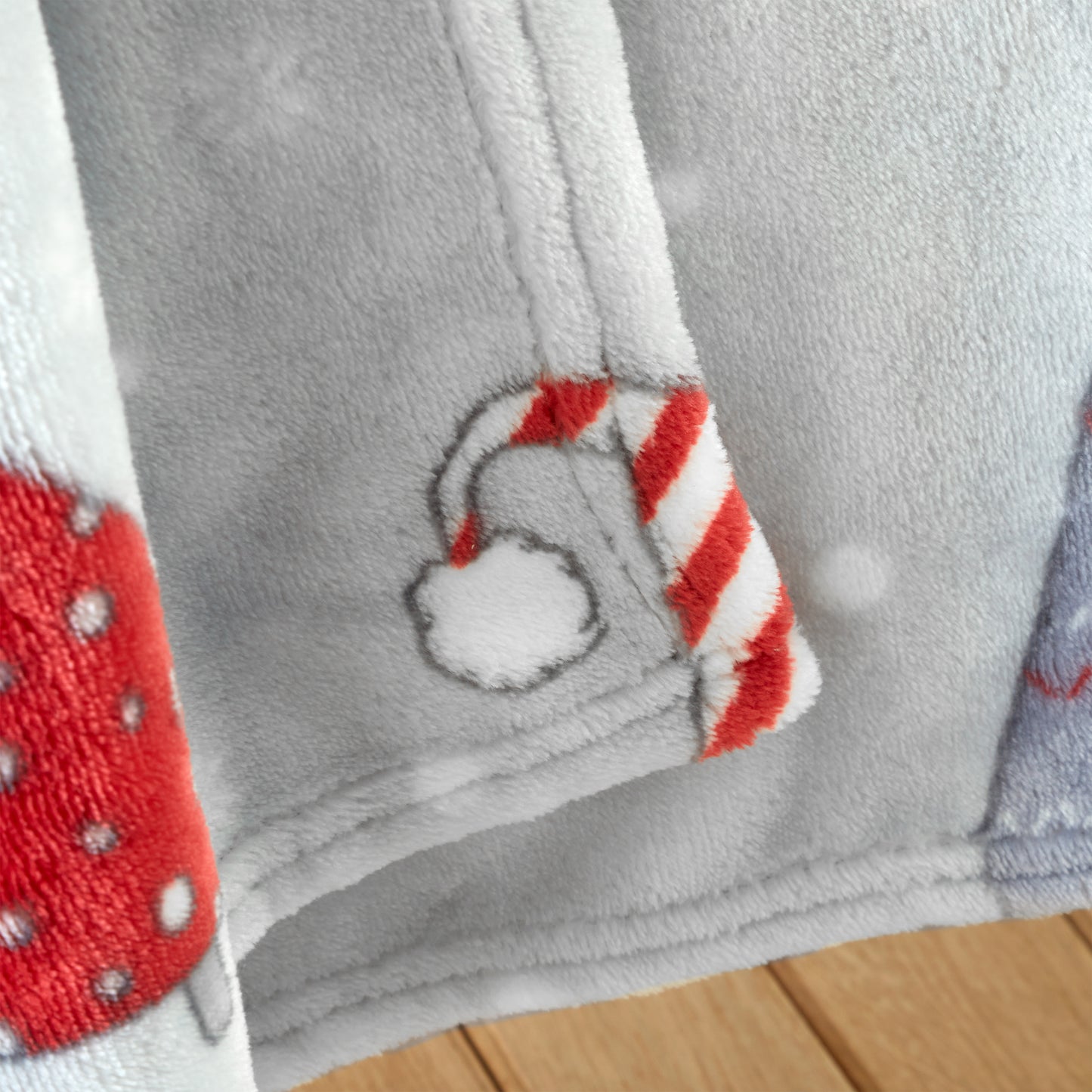 Catherine Lansfield Christmas Festive Gnomes Throw - Red/Grey