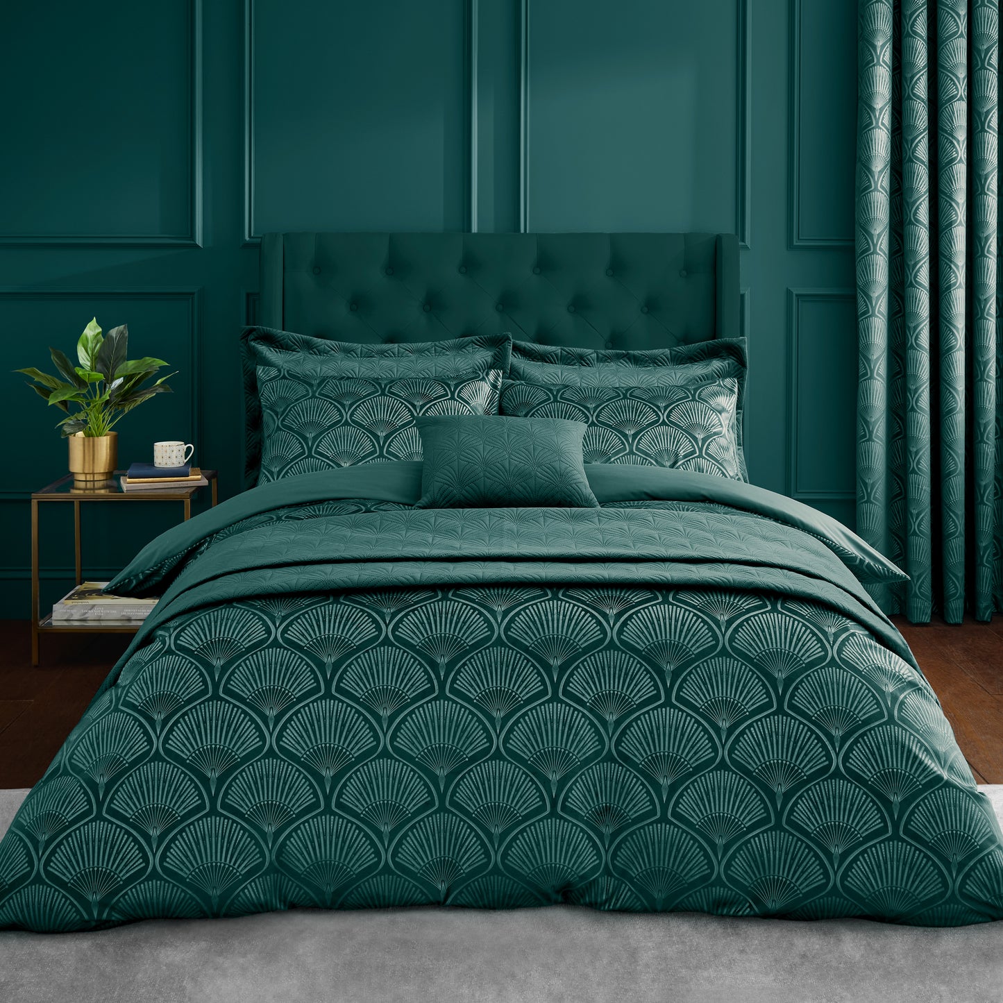 Catherine Lansfield Art Deco Pearl Bedspread - Teal