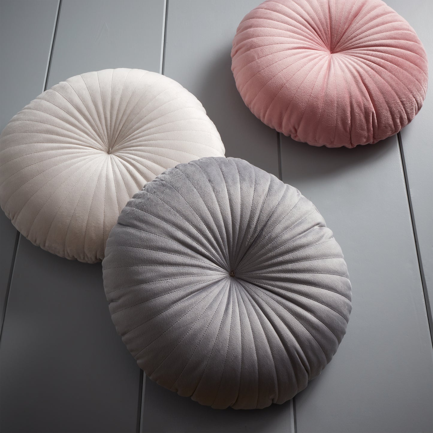 Catherine Lansfield Round Filled Cushion - Pink