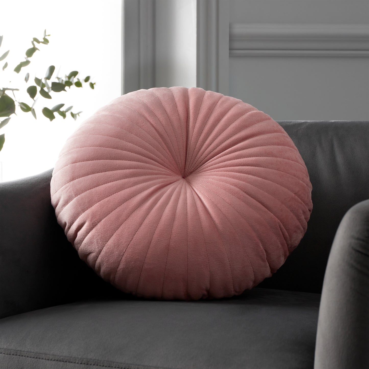 Catherine Lansfield Round Filled Cushion - Pink