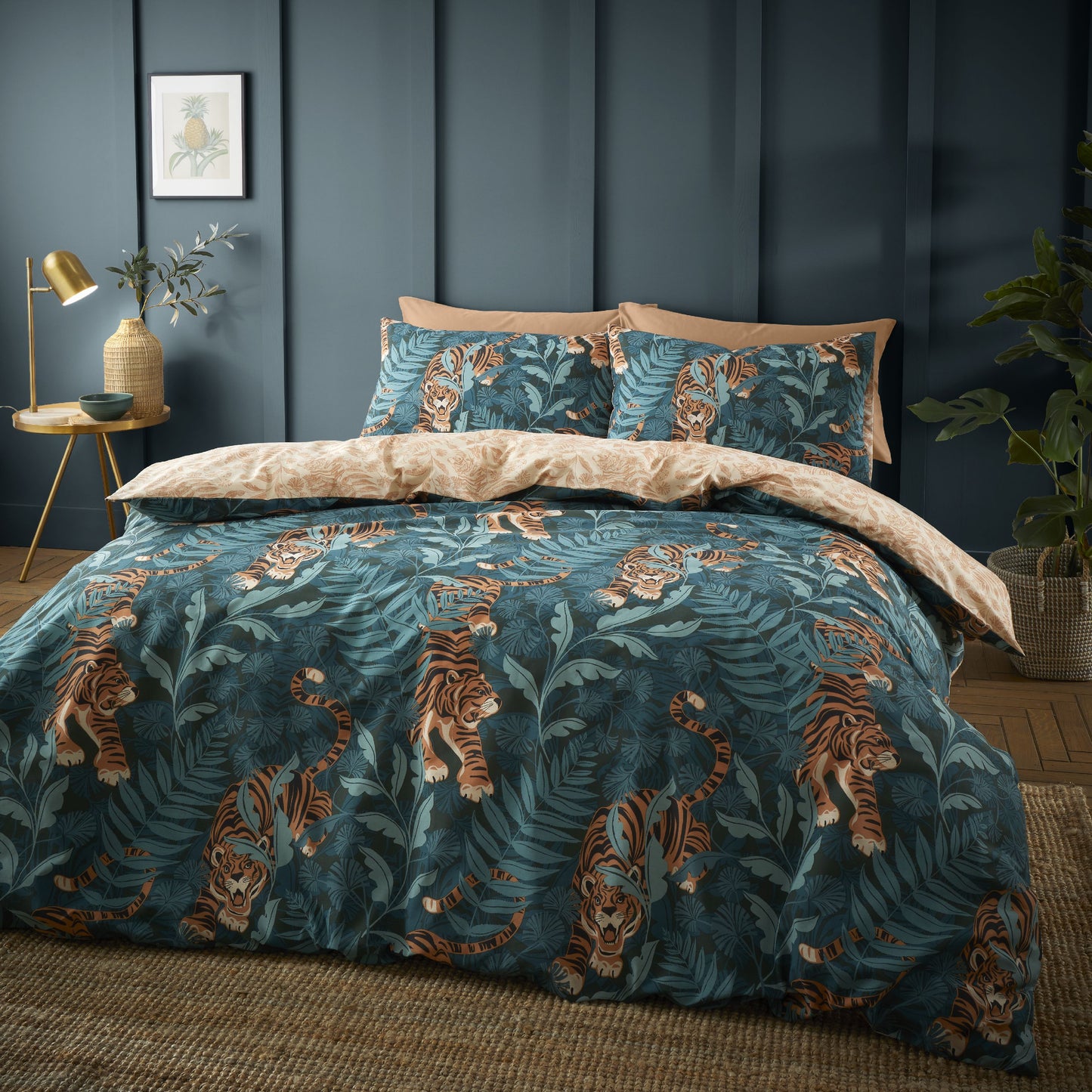 Catherine Lansfield Tropical Tiger Leaf Duvet Cover Set