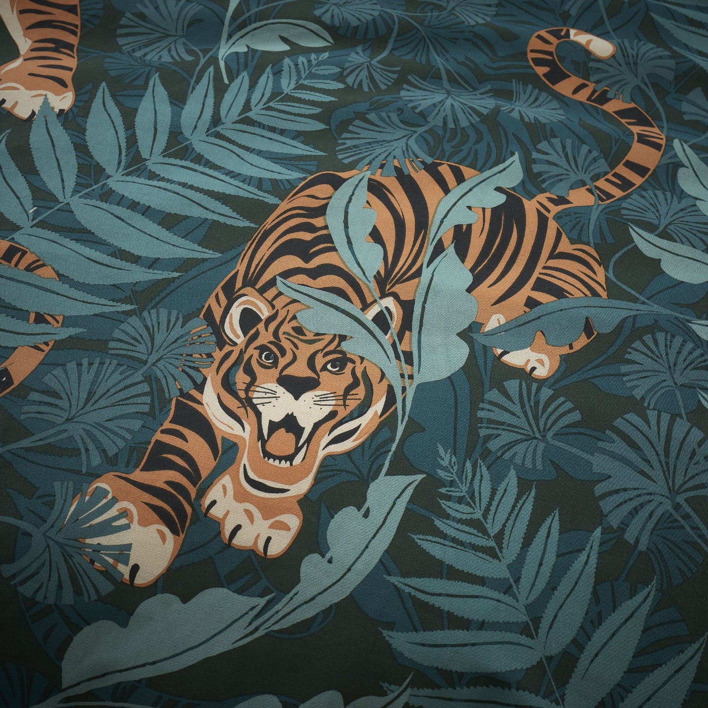 Catherine Lansfield Tropical Tiger Leaf Duvet Cover Set