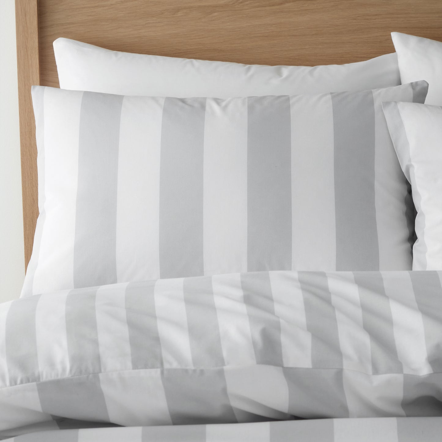Catherine Lansfield Cove Stripe Duvet Cover Set - Silver