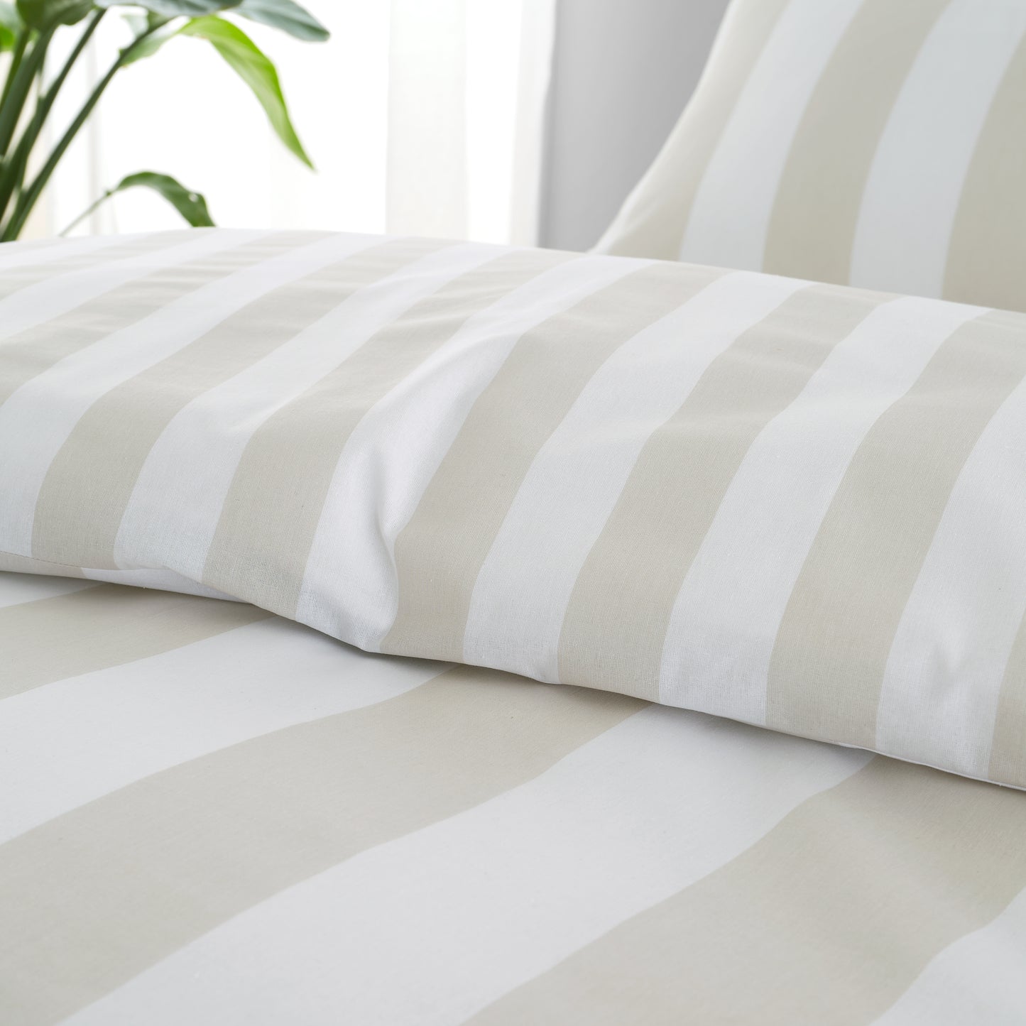 Catherine Lansfield Cove Stripe Duvet Cover Set - Natural