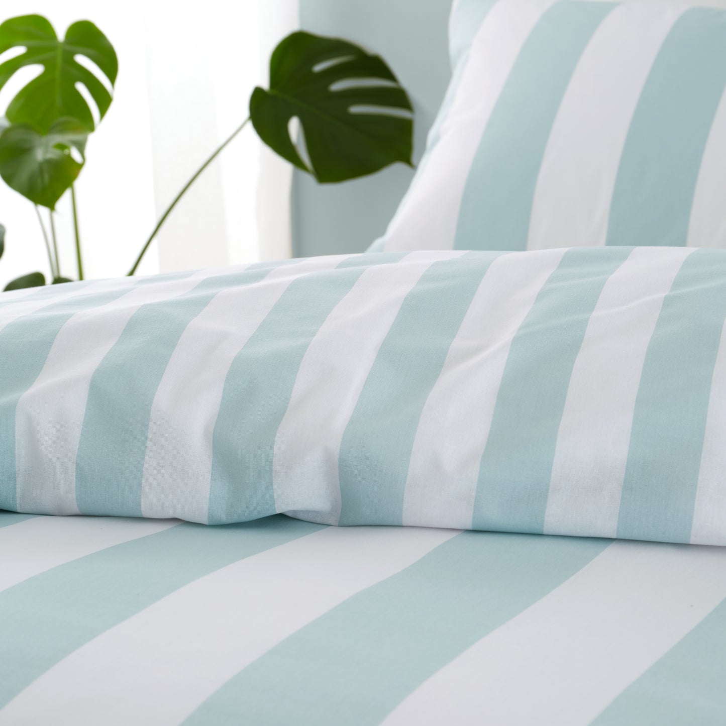 Catherine Lansfield Cove Stripe Duvet Cover Set - Seafoam Blue