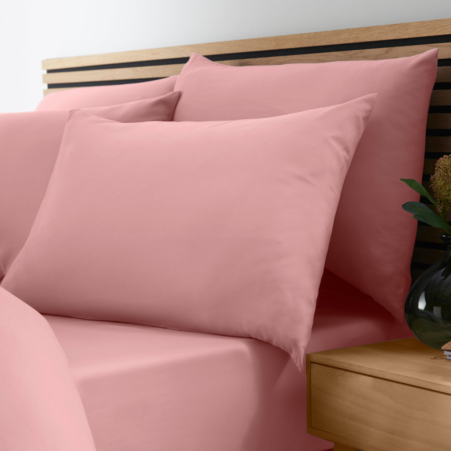 Catherine Lansfield So Soft Non-Iron Fitted Sheet - Coral