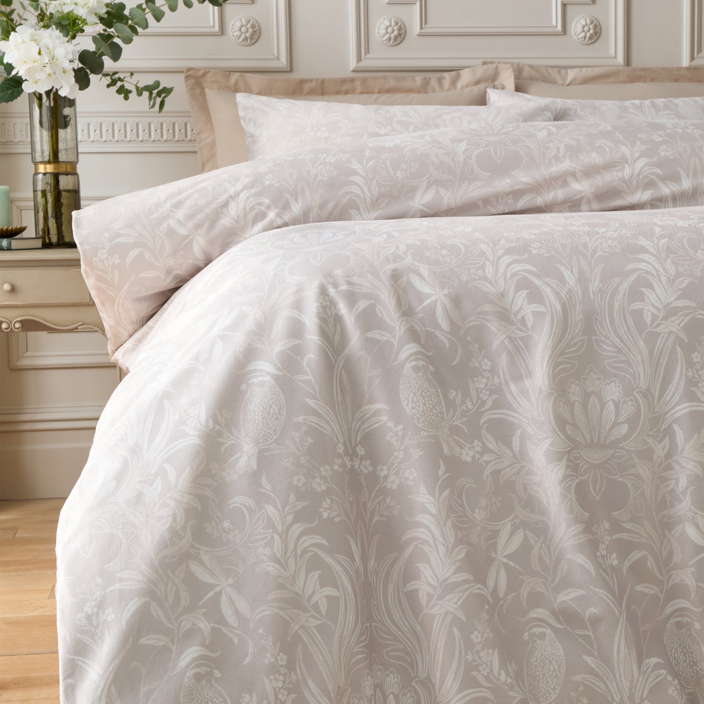 Bridgerton Regal Birds Duvet Cover Set - Natural