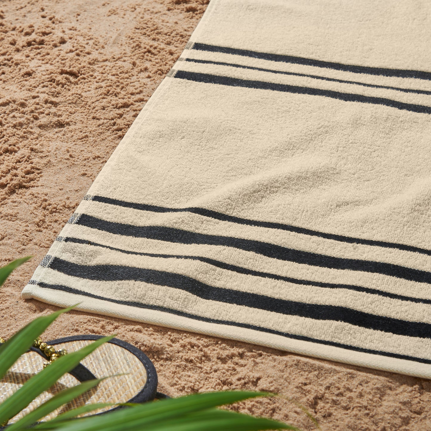 Catherine Lansfield Banded Stripe Cream & Natural Beach Towels (Twin pack)