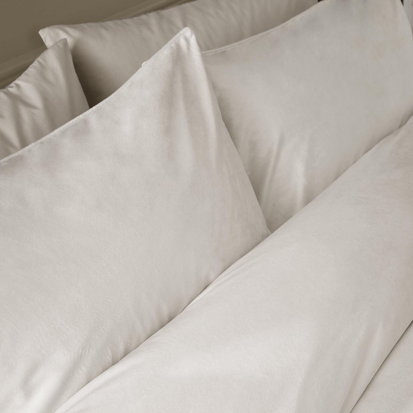 Catherine Lansfield Kingsley Matt Velvet Duvet Cover Set - Cream
