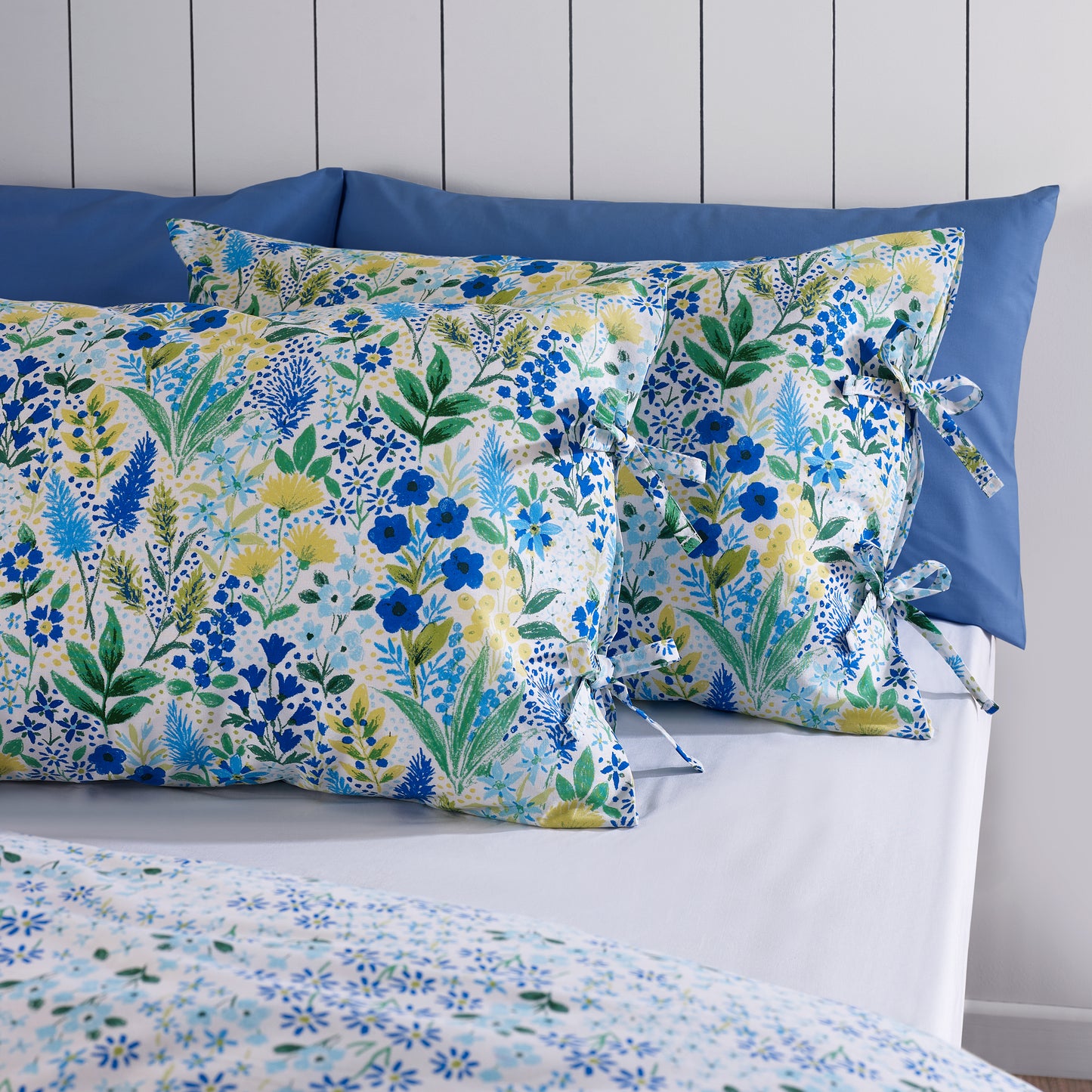 Catherine Lansfield Tilly Floral Duvet Cover Set - Blue