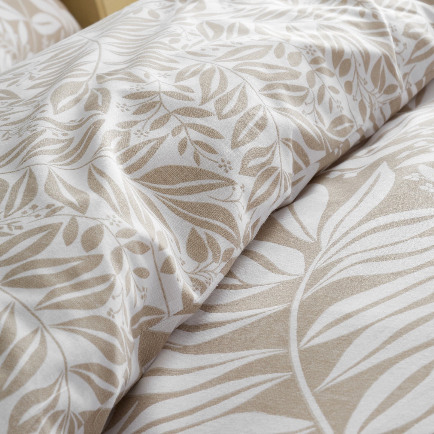 Catherine Lansfield Sorrel Leaf Duvet Cover Set - Natural
