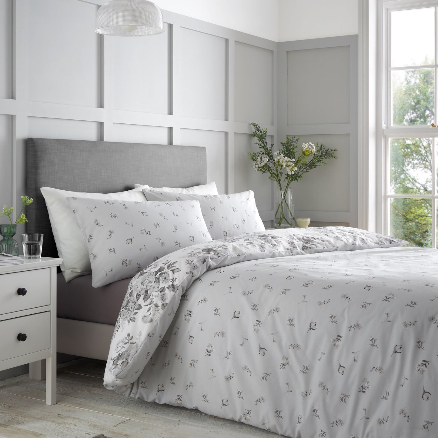 Catherine Lansfield Elinda Floral Duvet Cover Set