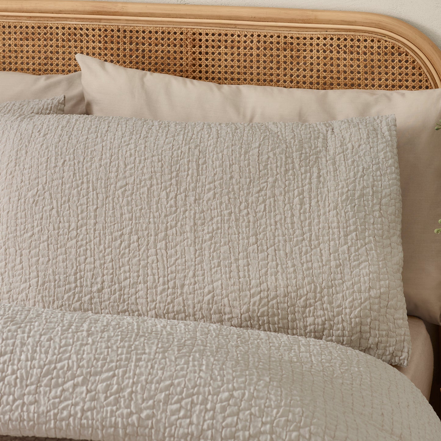 Catherine Lansfield Crinkle Seersucker Duvet Cover Set - Natural