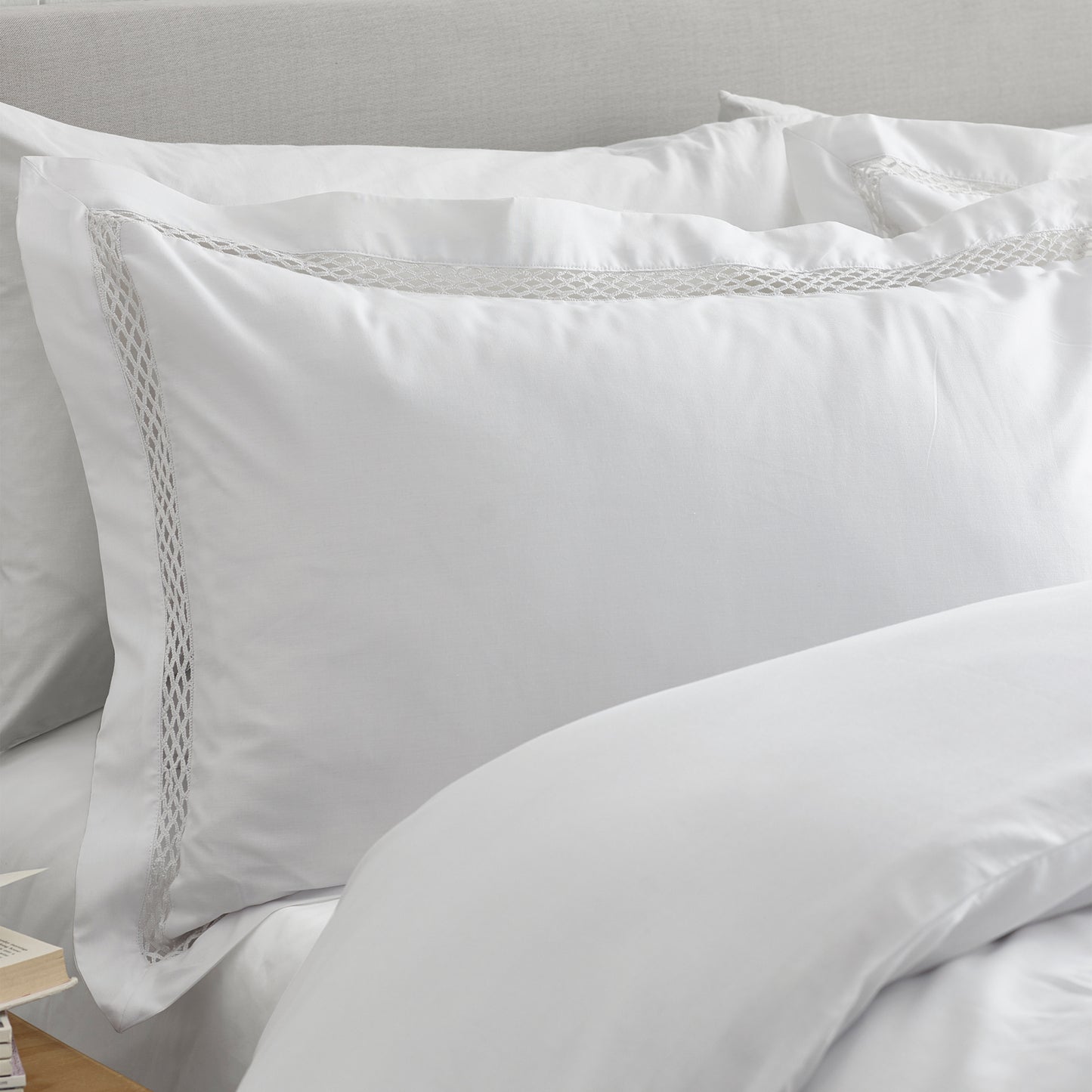 Catherine Lansfield Classic Lattice Lace Duvet Cover Set - White