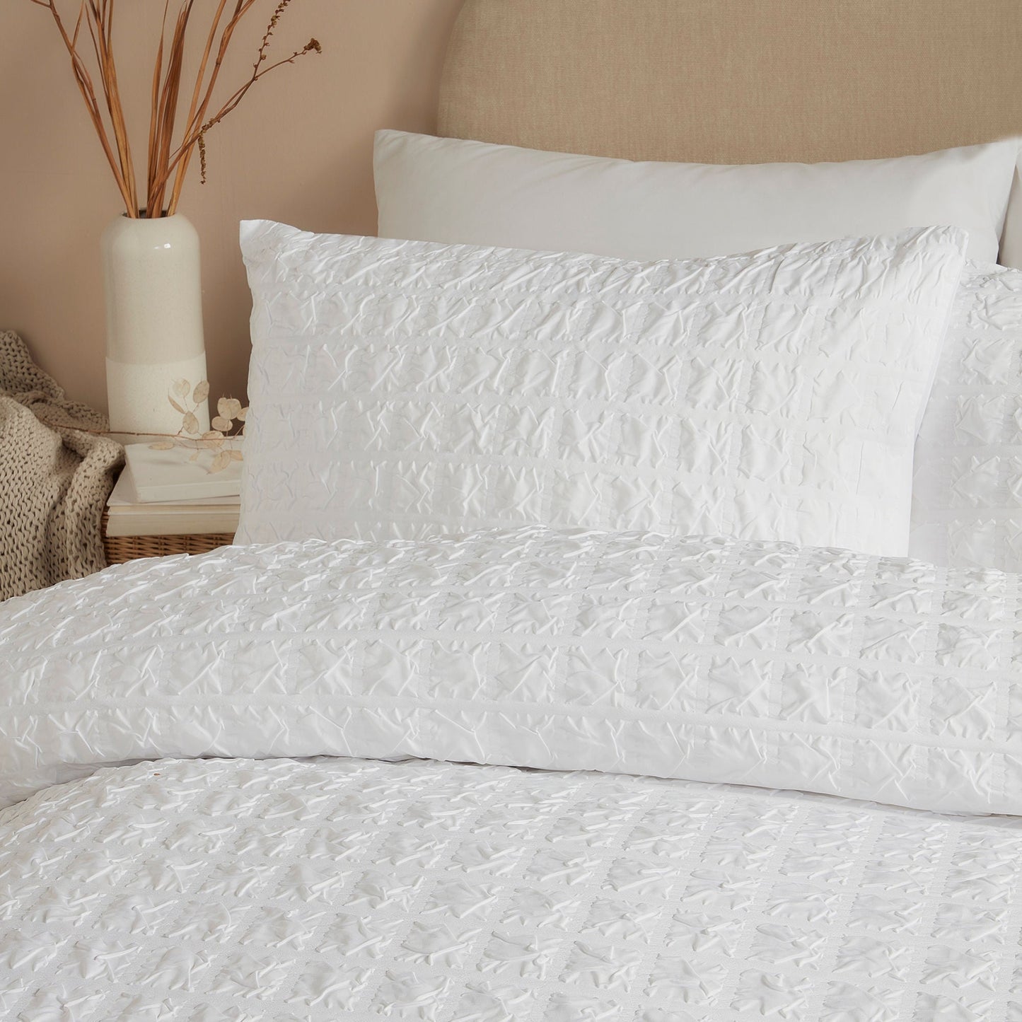 Serene Embossed Grid Duvet Cover Set - White
