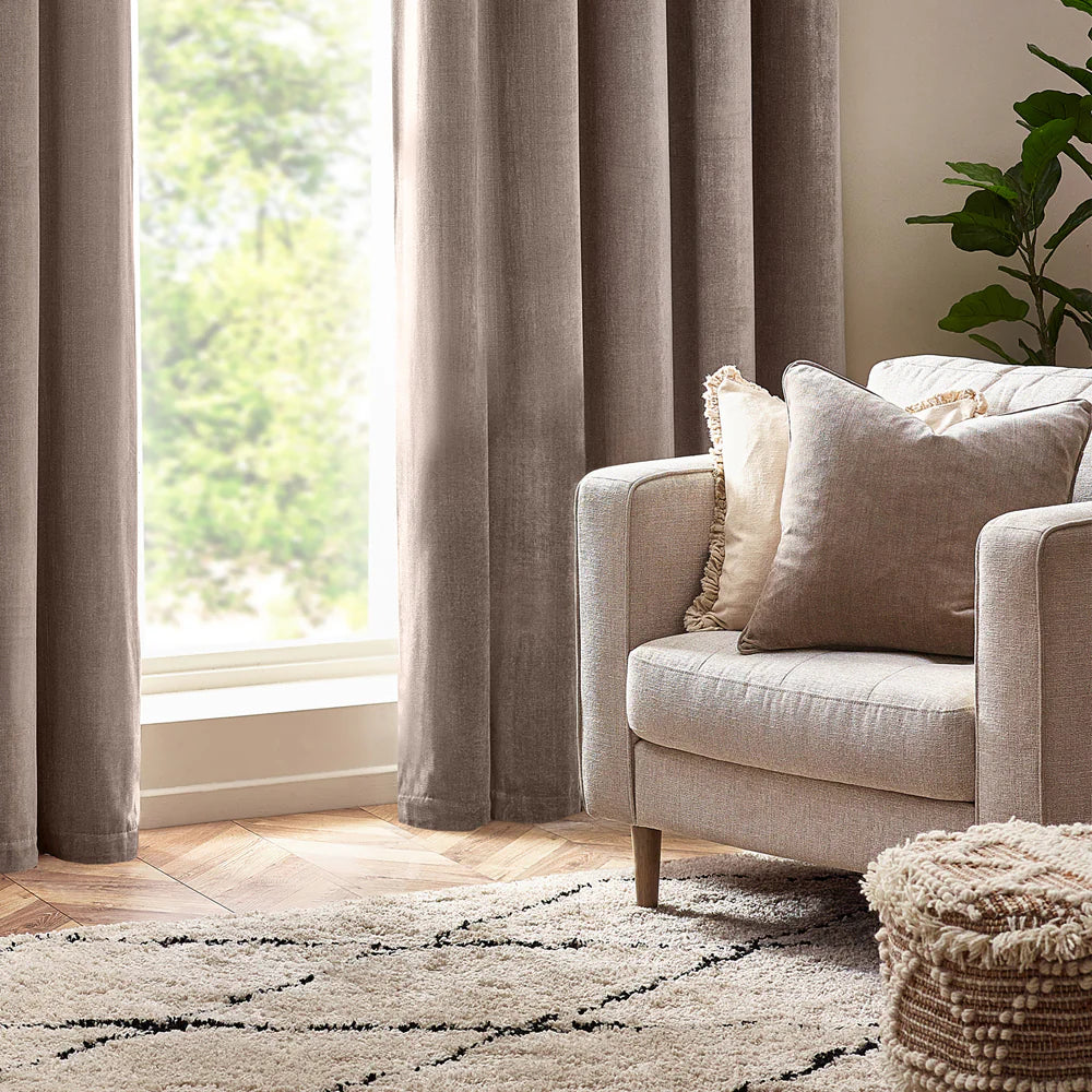 Yard Heavy Chenille Cushion - Greige