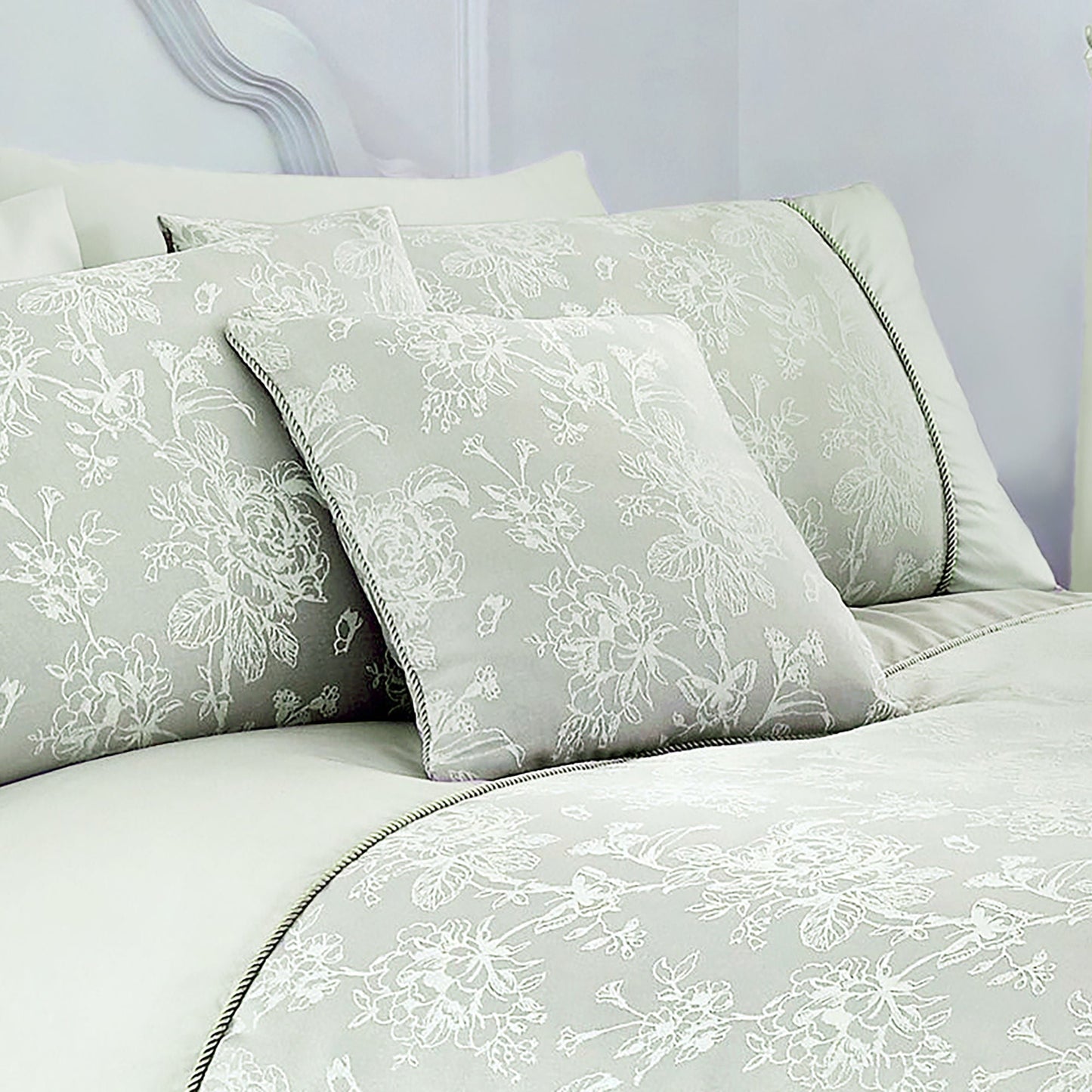 Dreams & Drapes Woven Jasmine Cushion - Green