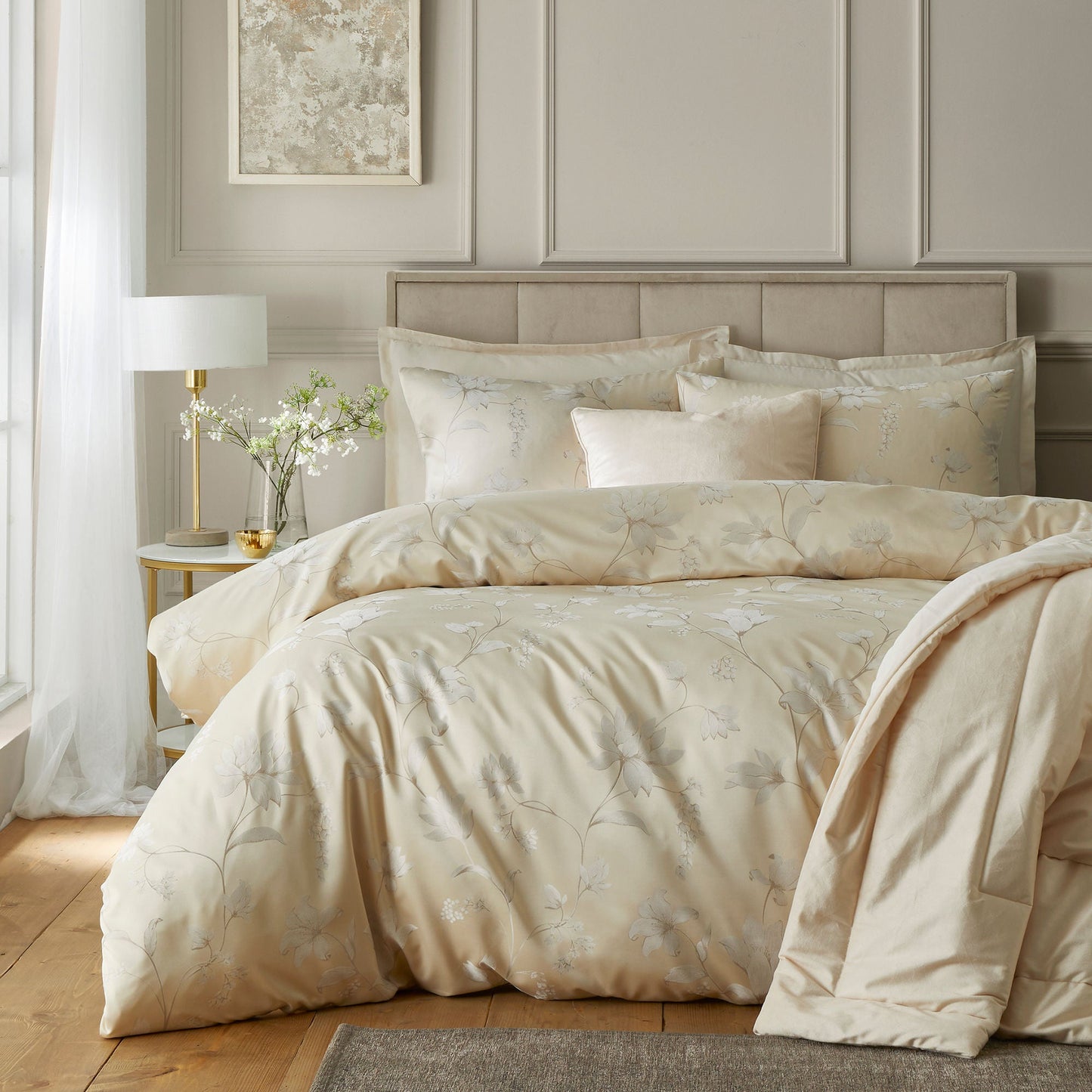 Lilly Floral Jacquard Duvet Cover Set in Champagne - Duvet Cover Set - Soiree
