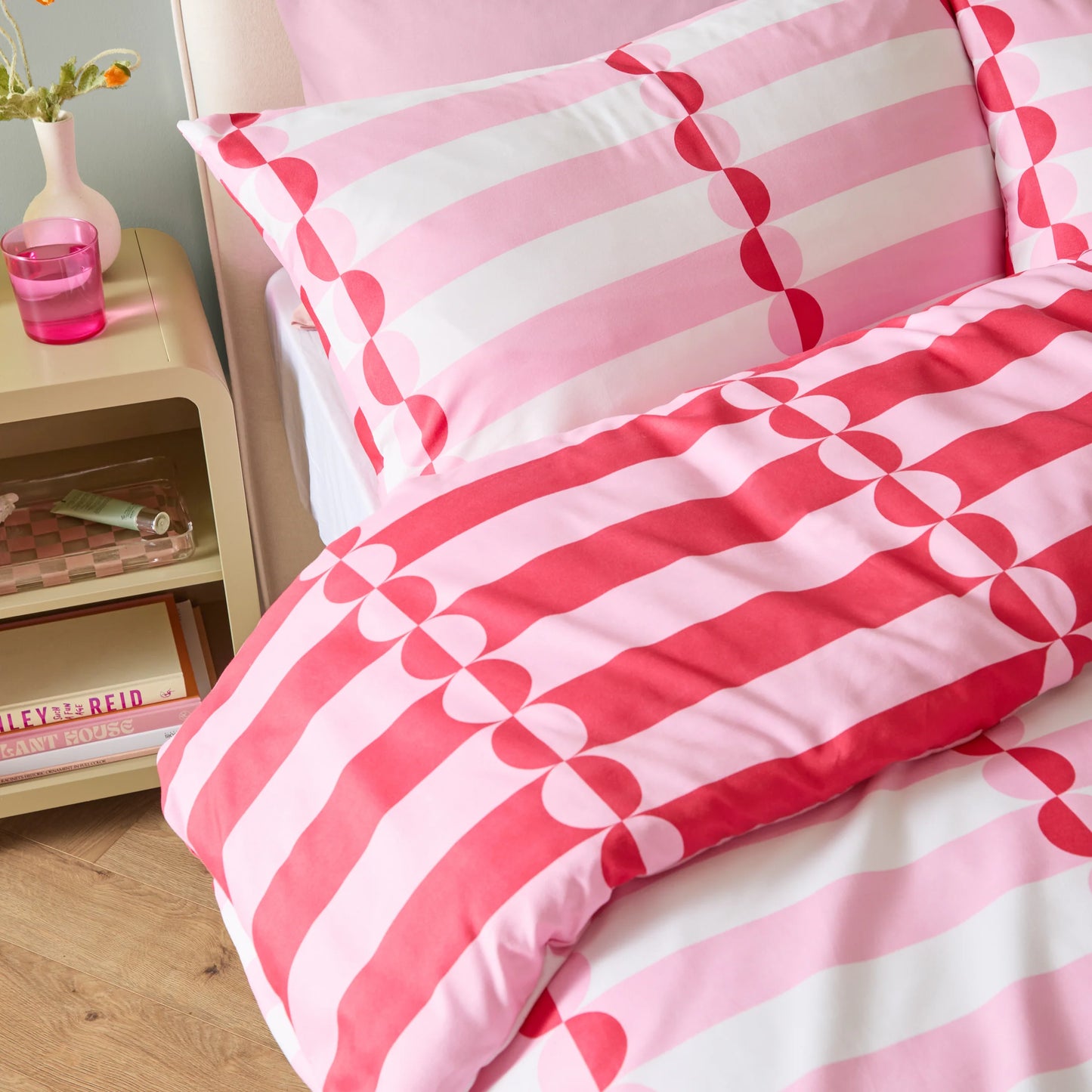 Duvet Day Lottie Duvet Cover Set - Red/Pink