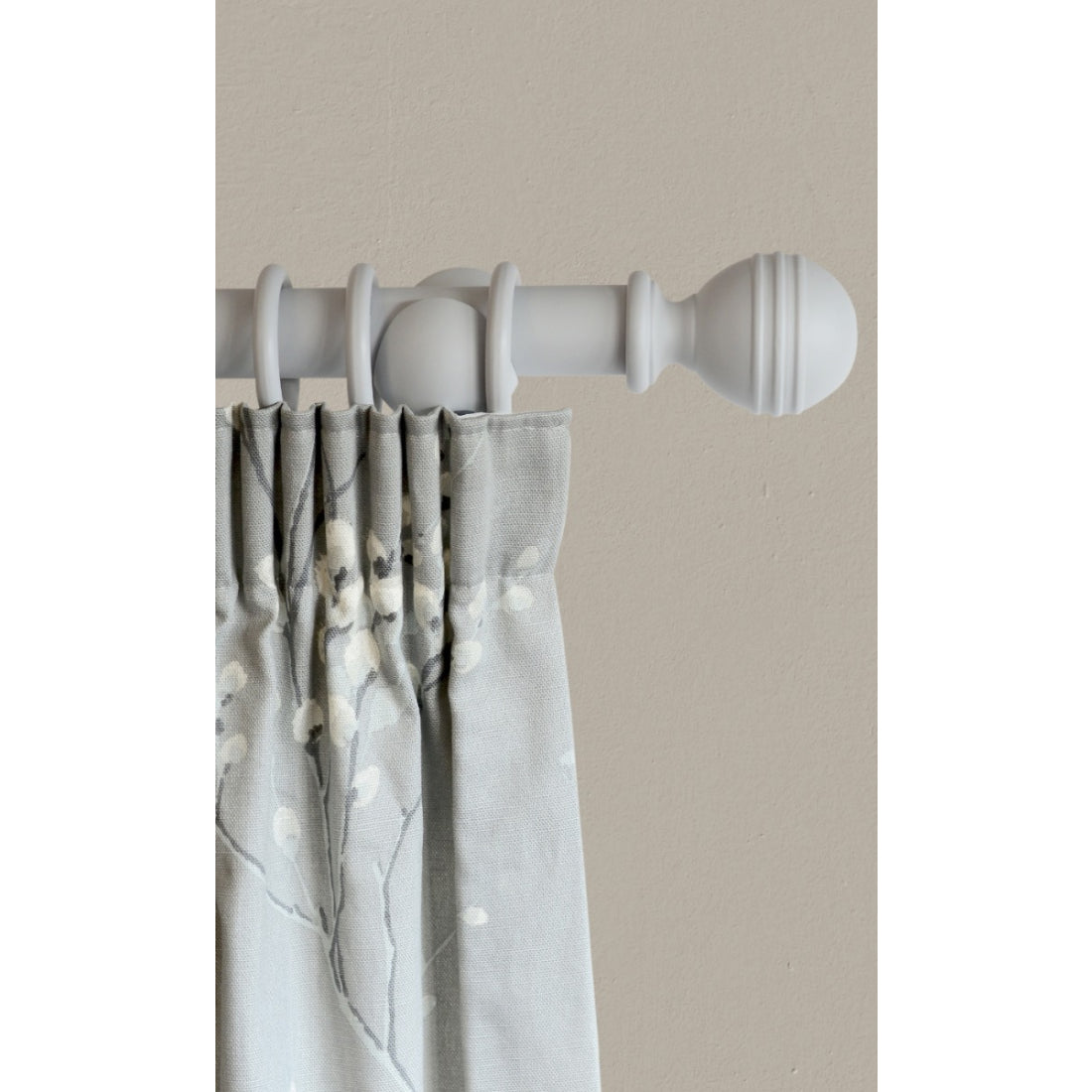 Laura Ashley Ribbed Ball 35mm Wooden Curtain Pole - Pale Dove Grey