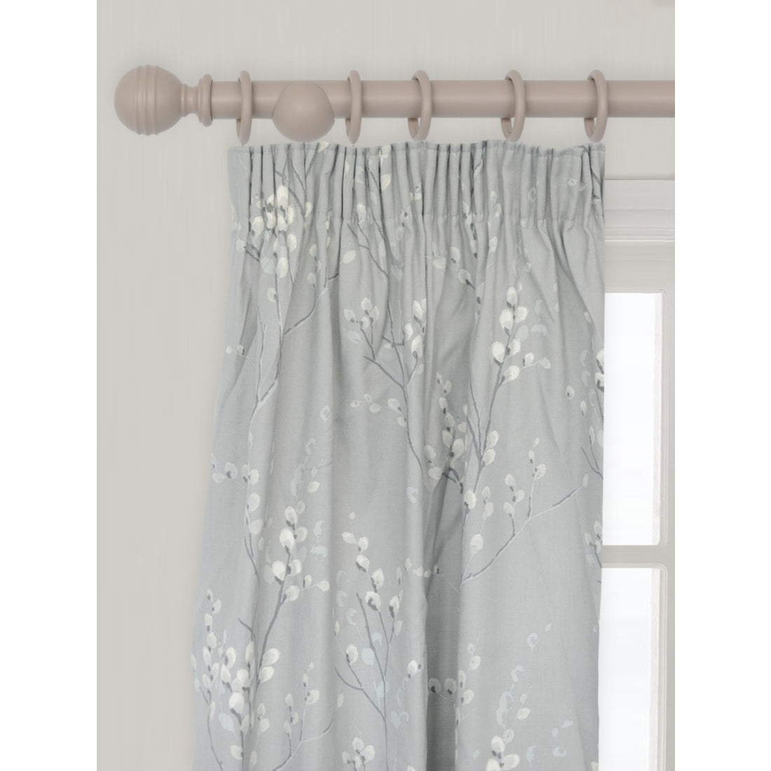 Laura Ashley Ribbed Ball 35mm Wooden Curtain Pole - Truffle
