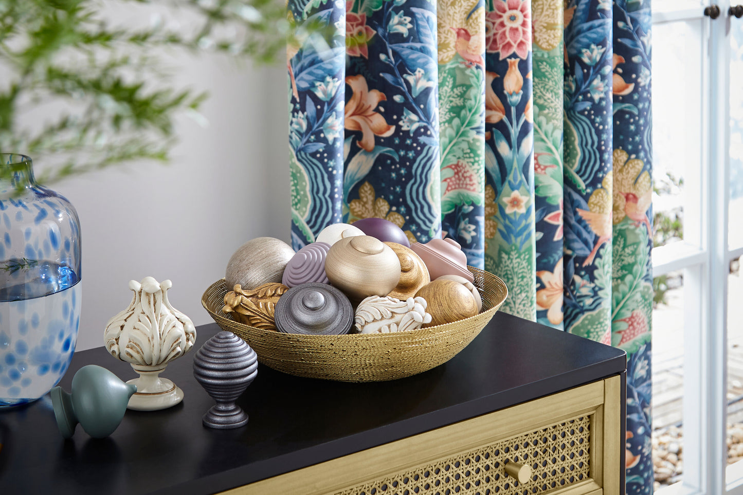Hallis Museum Parham 55mm Wooden Curtain Pole - Satin Oyster