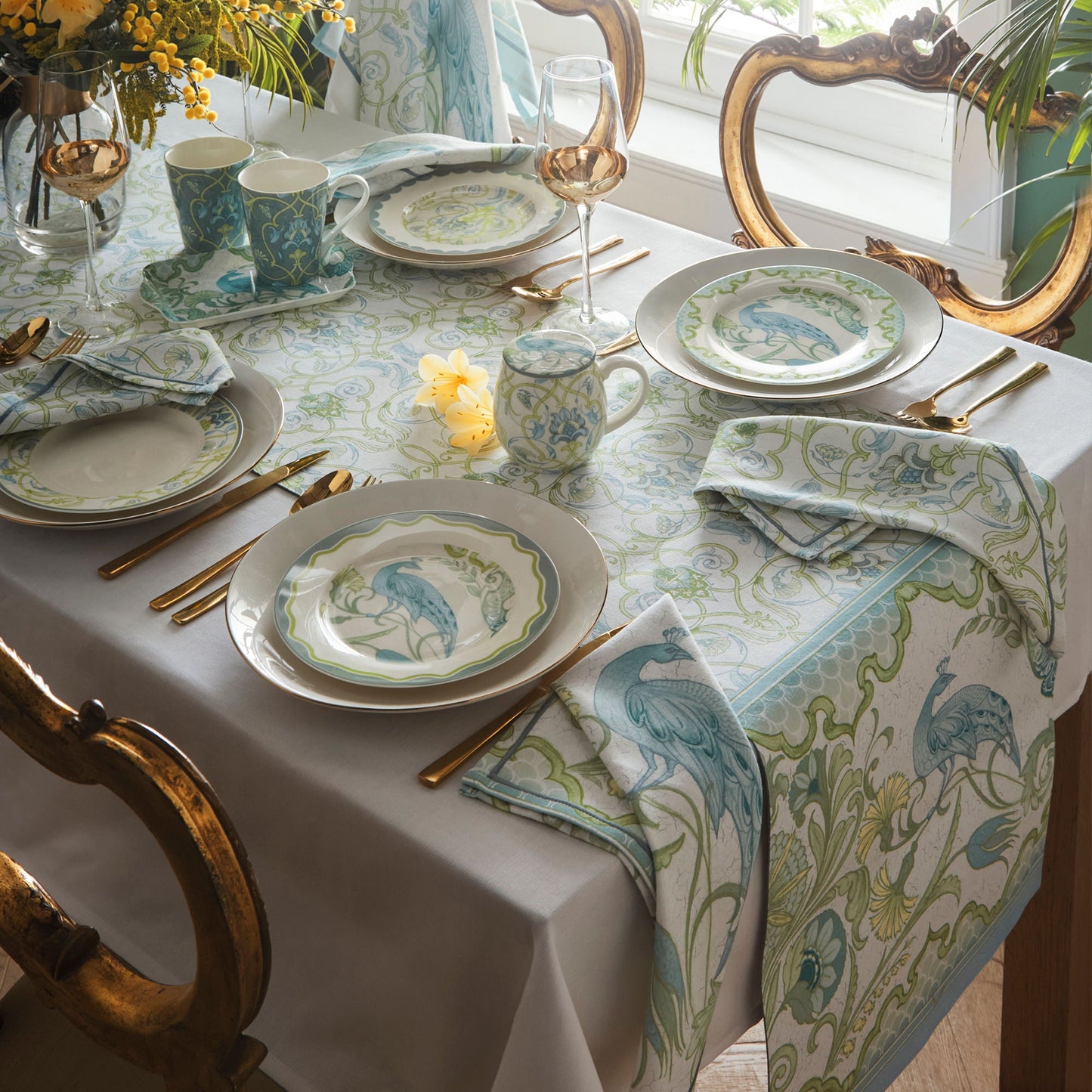Laurence Llewelyn-Bowen Palm Court Mug and Tray Set - Multi
