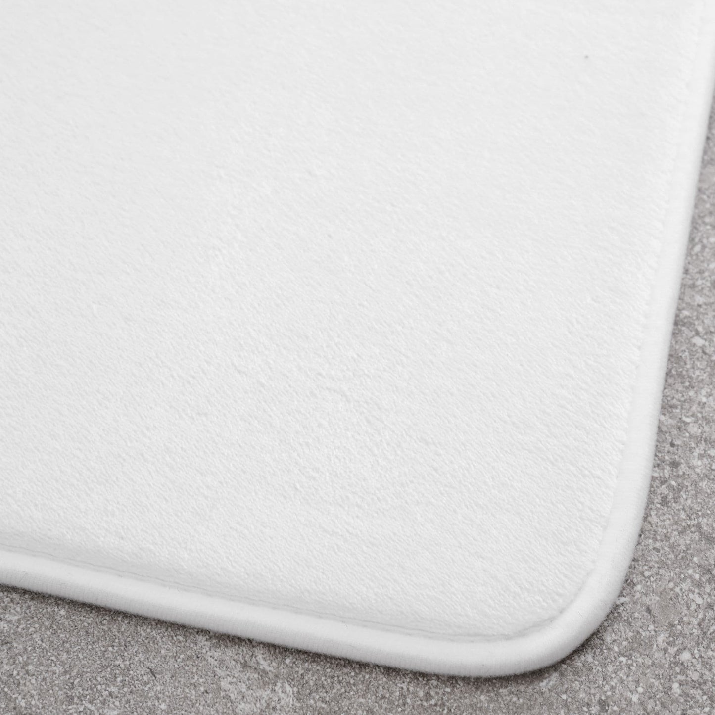 Catherine Lansfield Anti-Bacterial Memory Foam Shower Mat - White