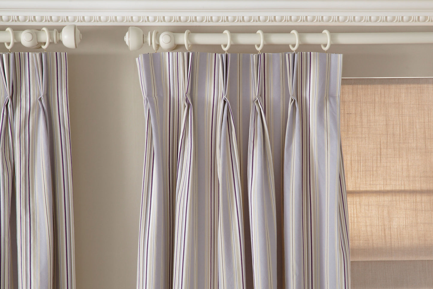 Hallis Museum Asher 45mm Wooden Curtain Pole - Antique White