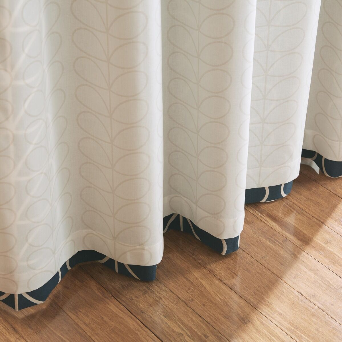 Orla Kiely Linear Stem Eyelet Curtains - Whale