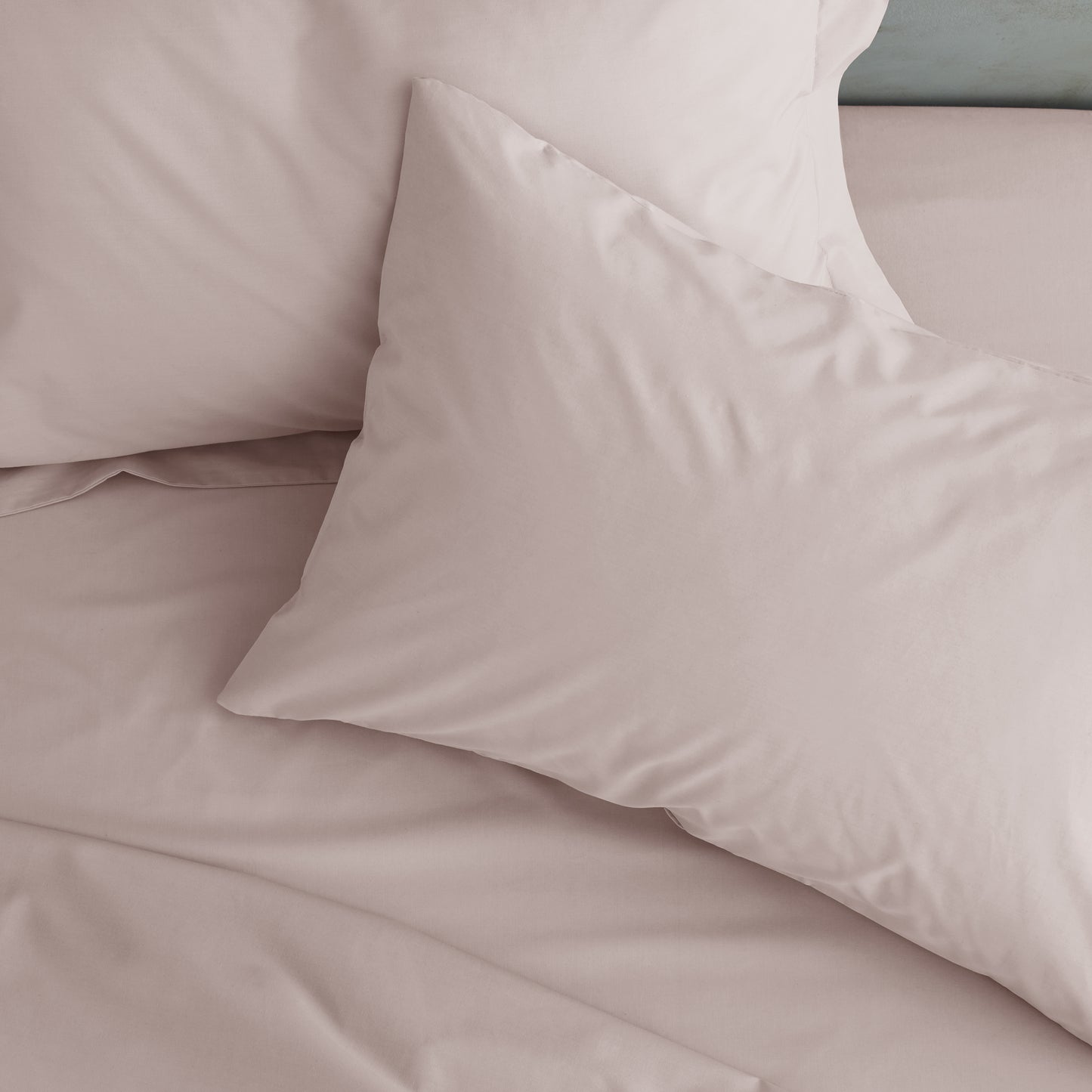 Catherine Lansfield Easy Iron Percale Fitted Sheet - Blush