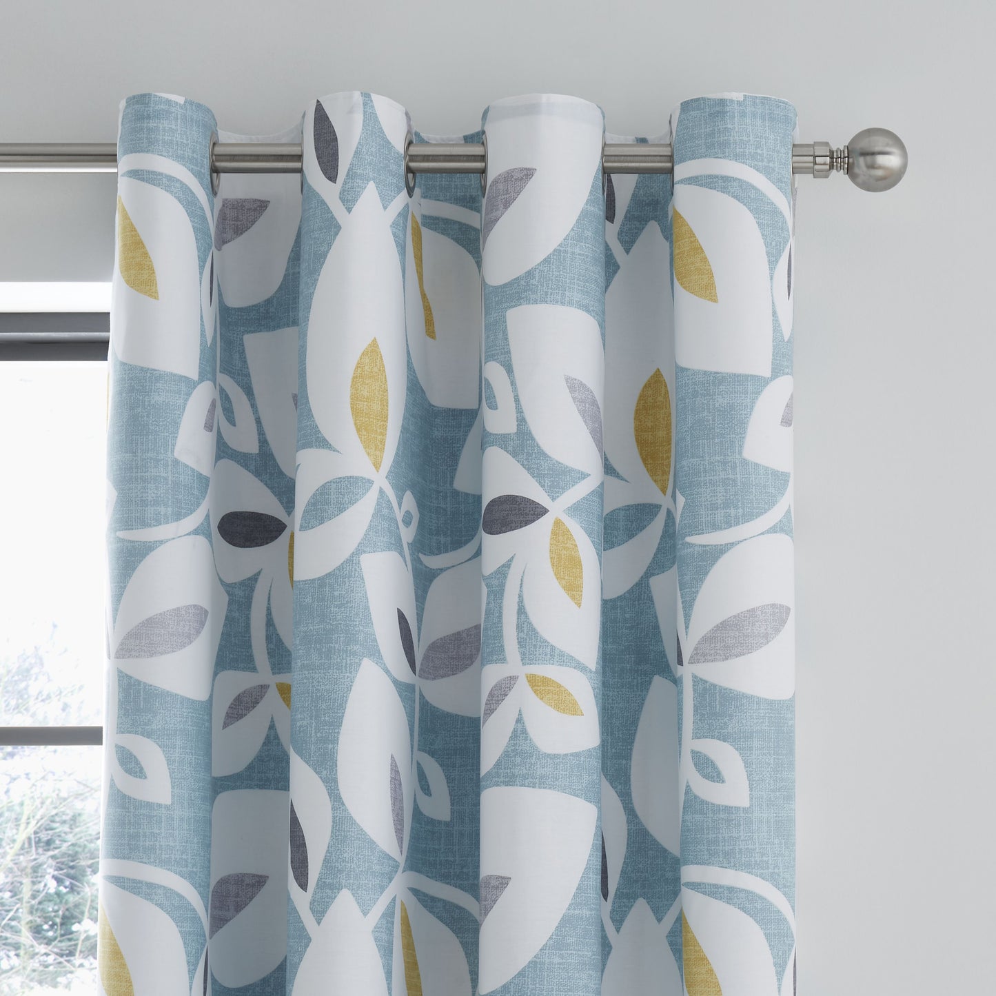 Catherine Lansfield Inga Leaf Eyelet Curtains - Teal