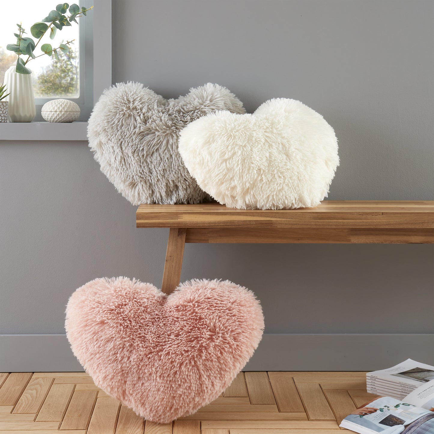 Catherine Lansfield Cuddly 3D Cushion - Cream