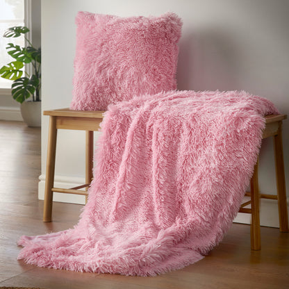 Catherine Lansfield Cuddly Throw - Candy
