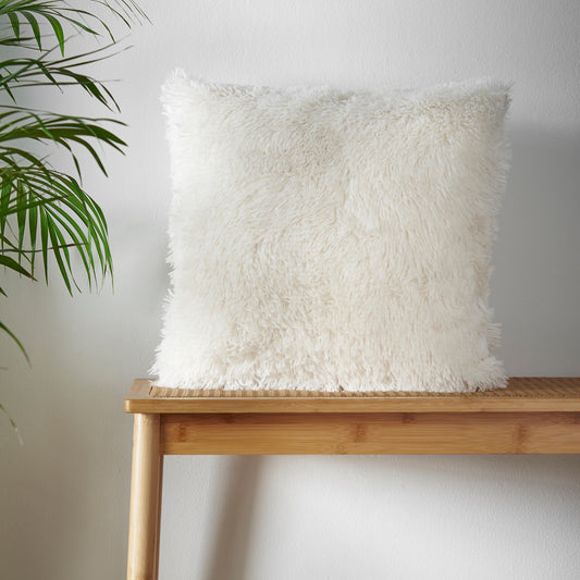 Catherine Lansfield Cuddly Filled Cushion - Cream