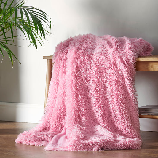 Catherine Lansfield Cuddly Throw - Candy