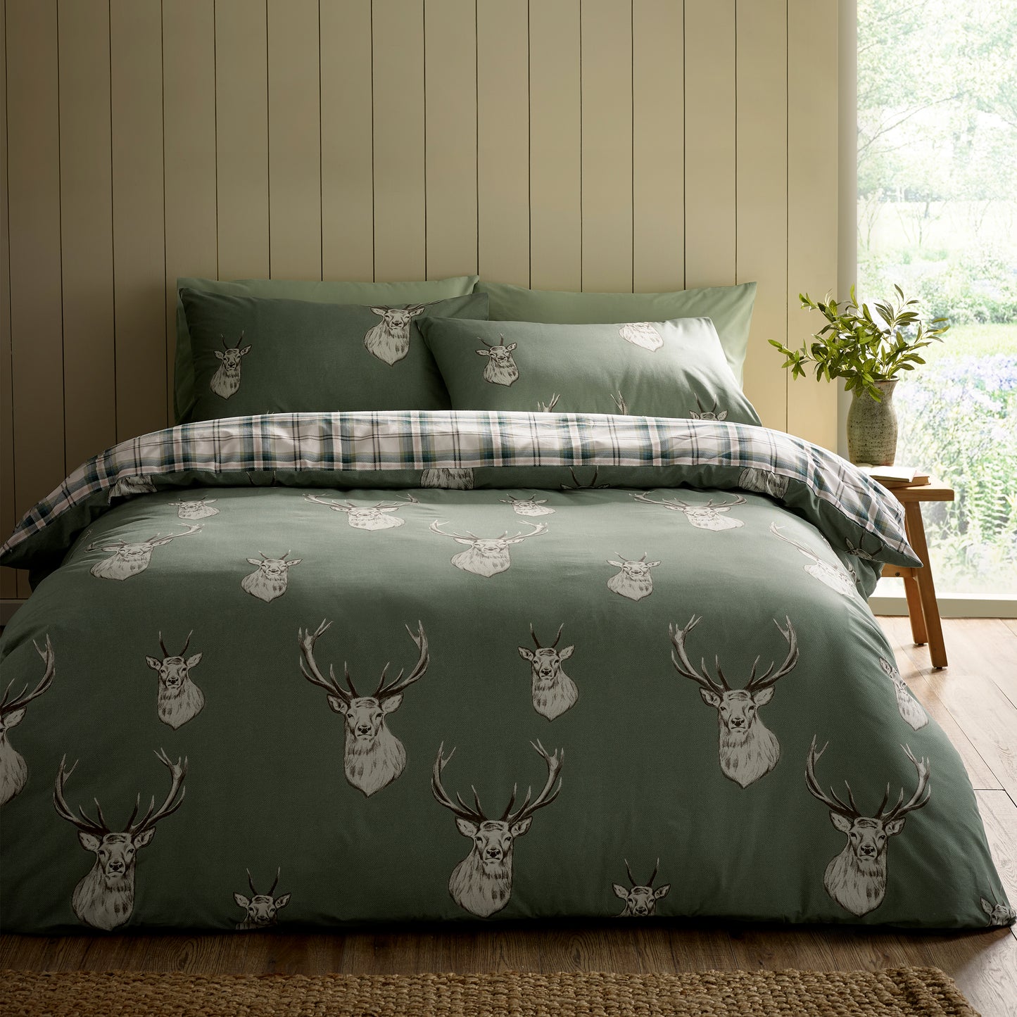 Catherine Lansfield Stag Duvet Cover Set - Soft Green