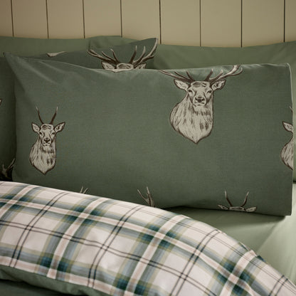 Catherine Lansfield Stag Duvet Cover Set - Soft Green
