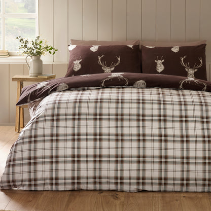 Catherine Lansfield Stag Duvet Cover Set - Chocolate