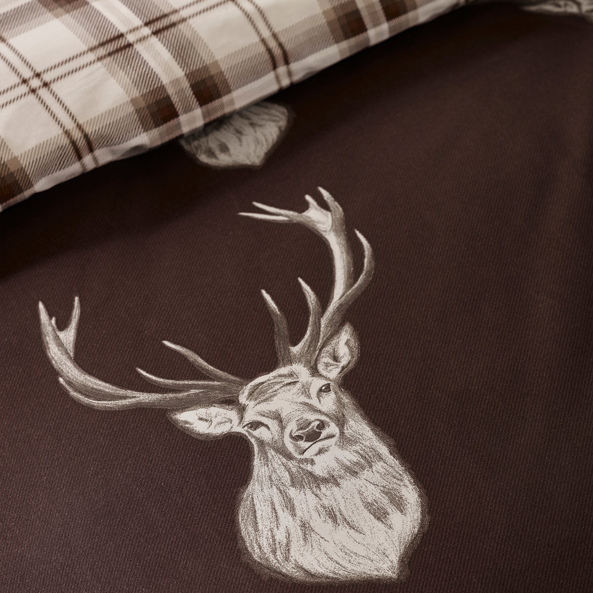 Catherine Lansfield Stag Duvet Cover Set - Chocolate